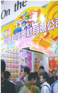 塑膠玩具 技術(shù)開(kāi)發(fā)與市場(chǎng)銷售的雙輪驅(qū)動(dòng)